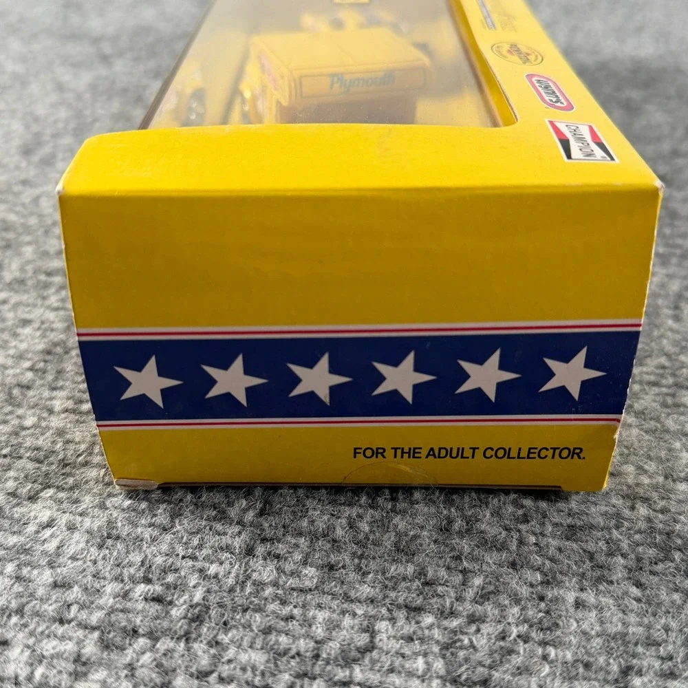 Hot Wheels Don Prudhomme Snake 2-Car Set Yellow Limited Edition 2012 RLC